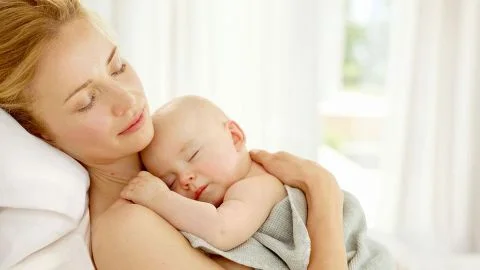 Послеродовой уход за матерью: как ухаживать за роженицей после родов?